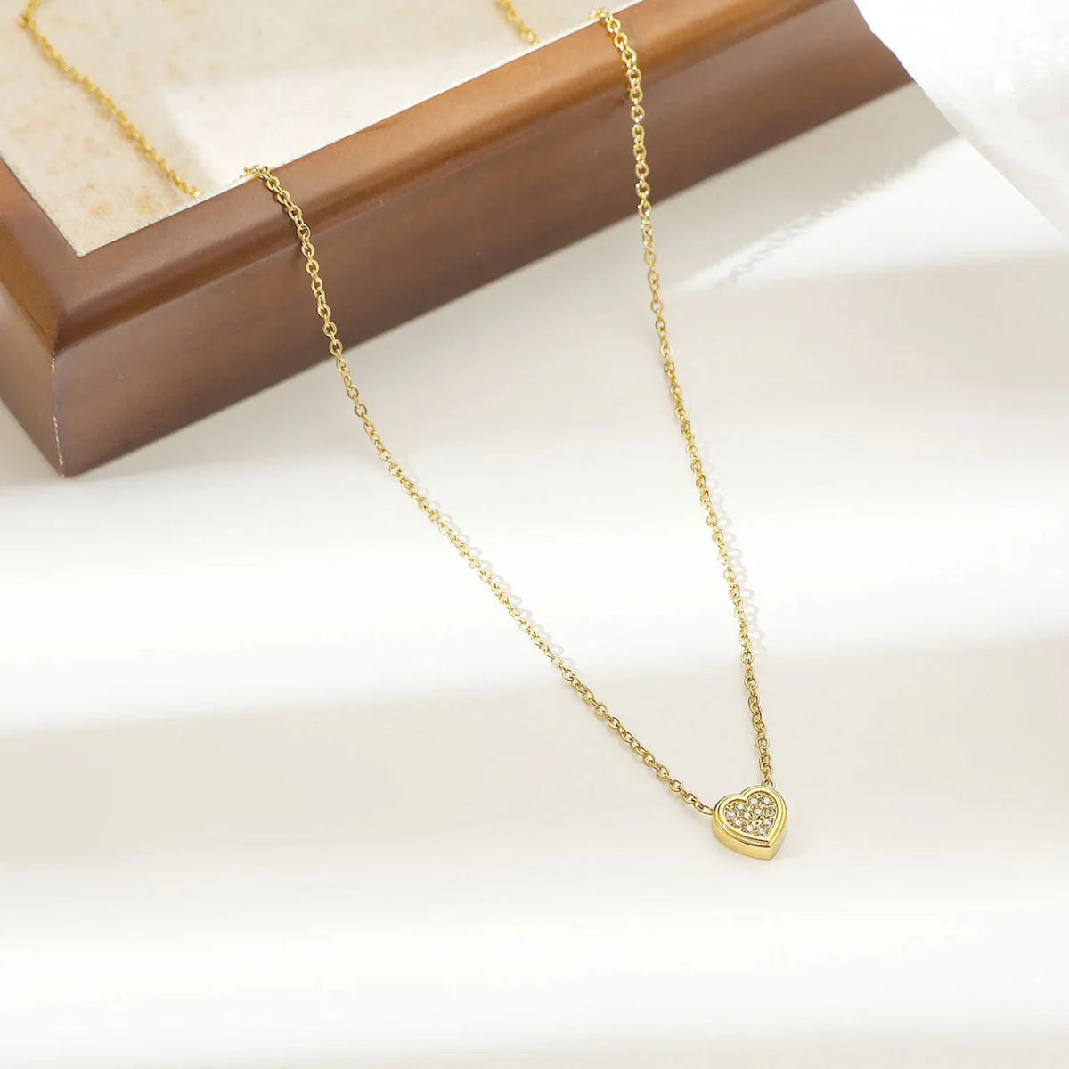 Lantisor - Gold Crystal Heart - RAFINI
